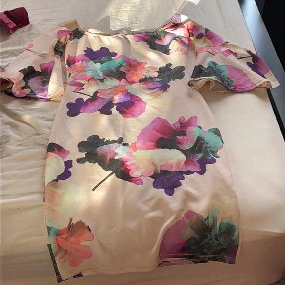 Floral dress - Picture 2 of 2